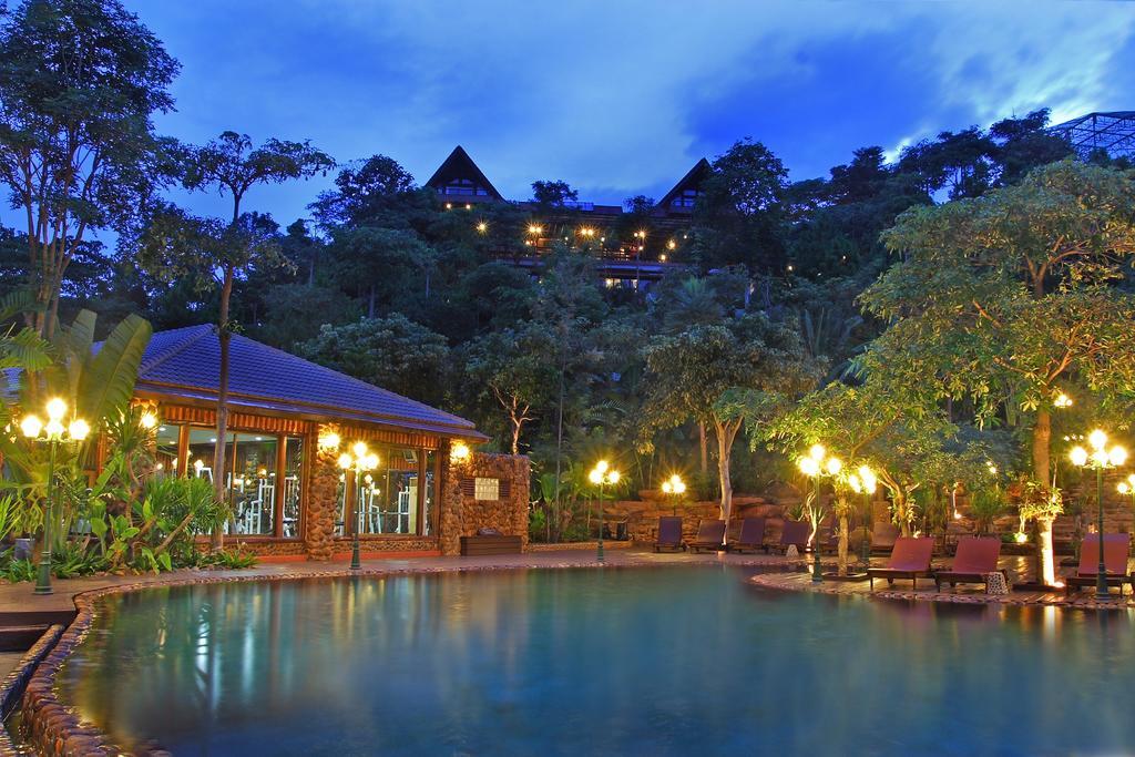 Phu Pha Nam Resort Dan Sai Buitenkant foto